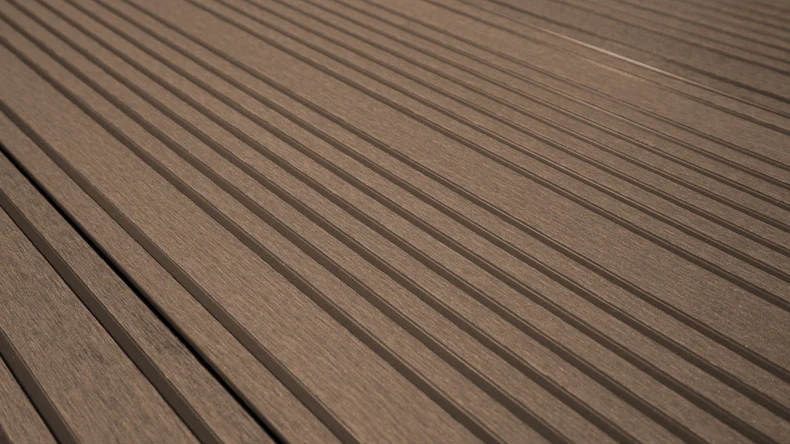 Komplett-Set TitanWood 4m XL Diele dunkelbraun 76.5m² inkl. Alu-UK