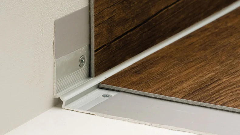 Angolo interno delle scale Prinz - 27 x 27 mm - 250 cm - fino a 5 mm