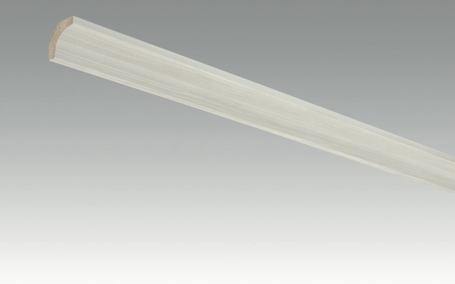 Battiscopa MEISTER con rivestimento in frassino grigio 4097 - 2380 x 22 x 22 mm (200034-2380-04097)