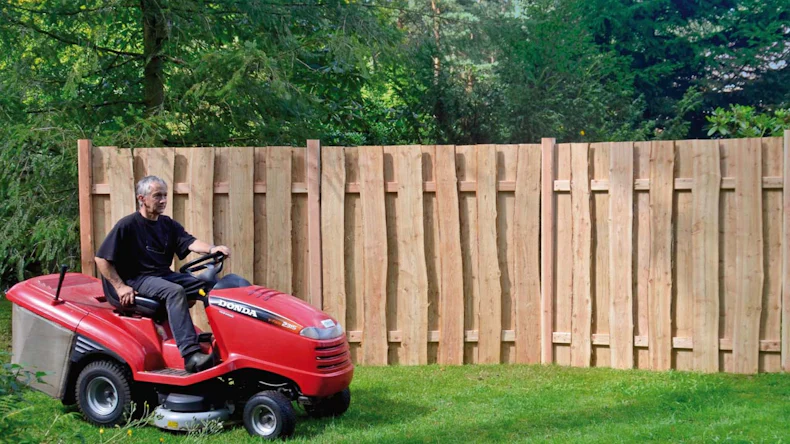 planeo TerraWood - URBAN privacy fence larch 180 x 150 cm
