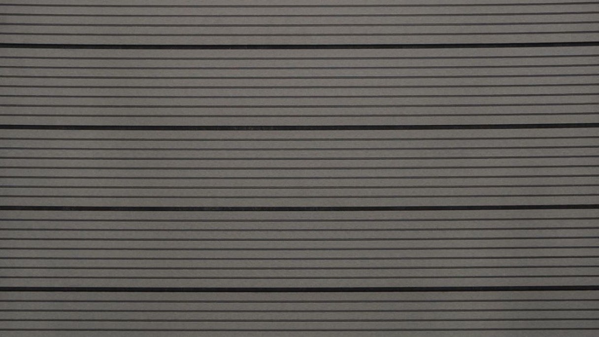 planeo WPC decking board solid light grey - grooved/grooved