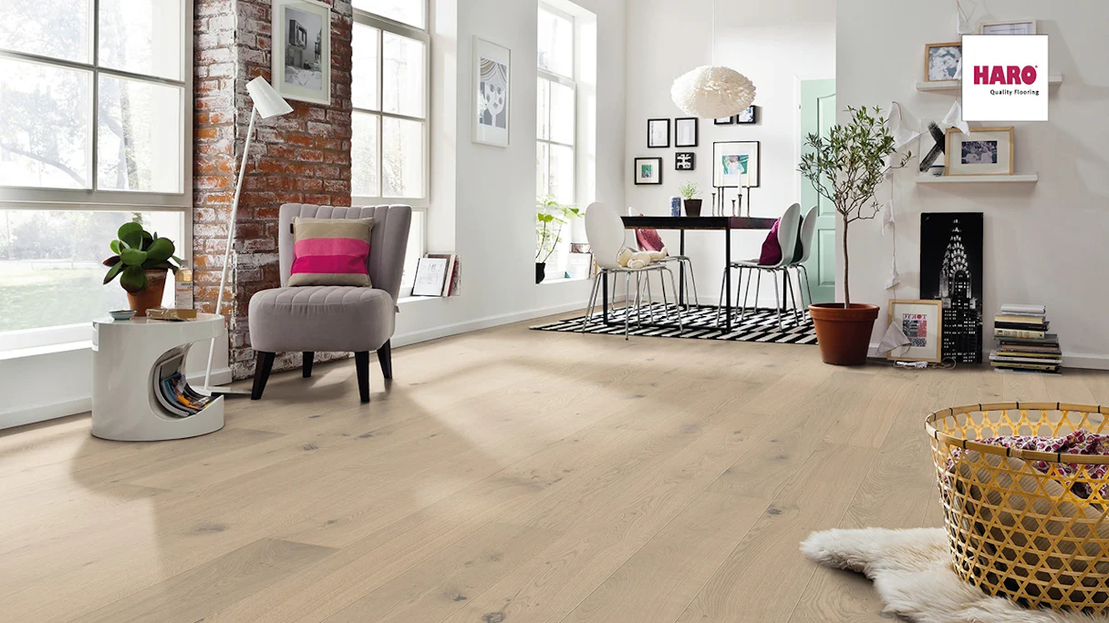 Haro Parquet Flooring - Serie 4000 2V naturaDur Oak sand gray Sauvage (535450)