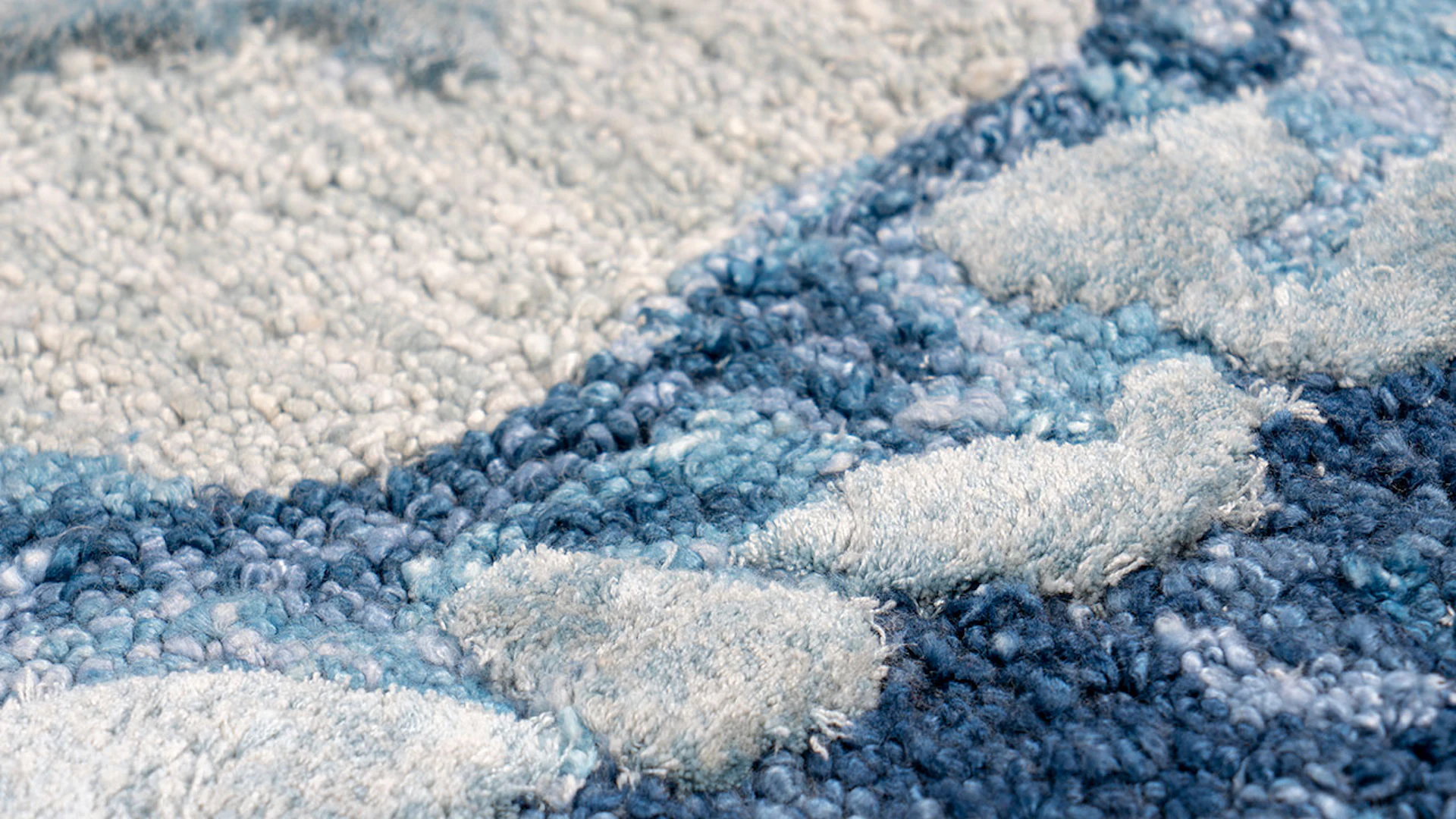 planeo carpet - damask 100 blue / grey