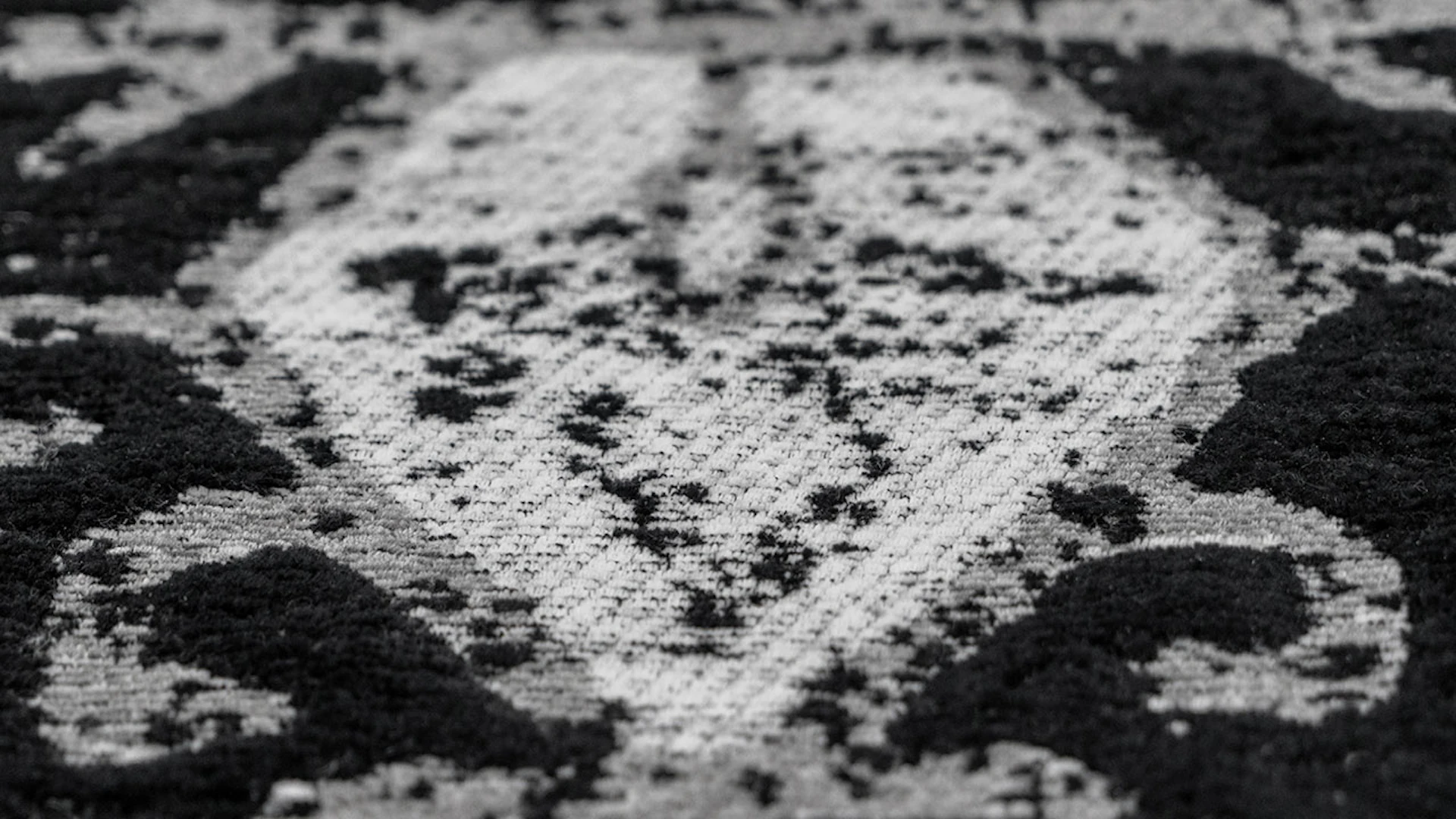 planeo carpet - River 150 grey / black 200 x 280 cm