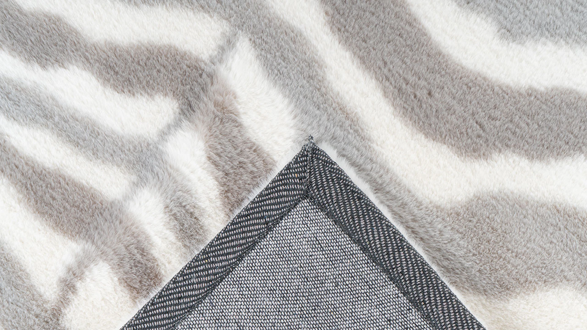 planeo carpet - Rabbit Animal 400 Grey / White 160 x 230 cm