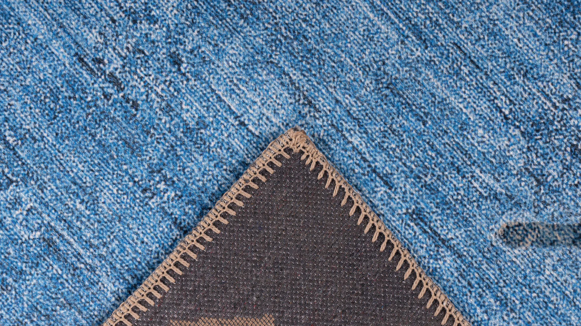 planeo carpet - Antique 325 Blue 120 x 180 cm