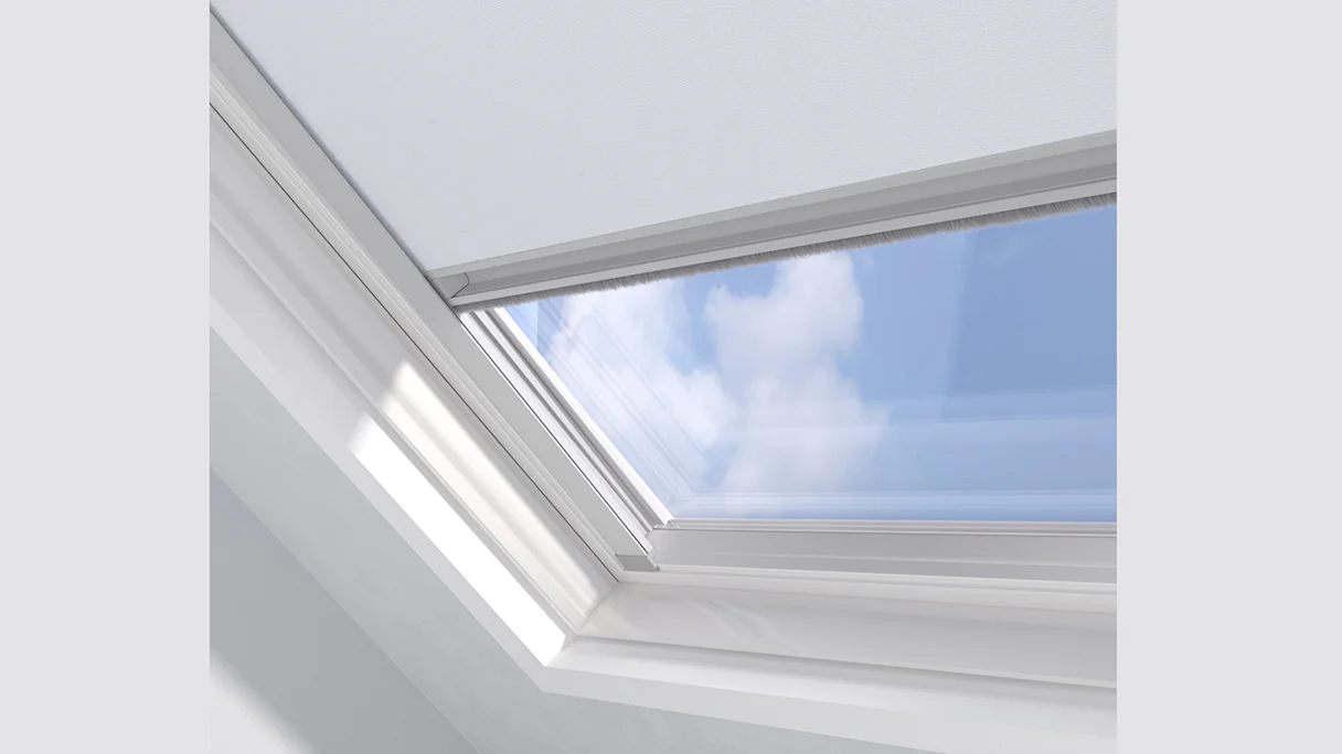 planeo Dachfenster Rollo . UK08 - White 117,3 x 121,5 cm