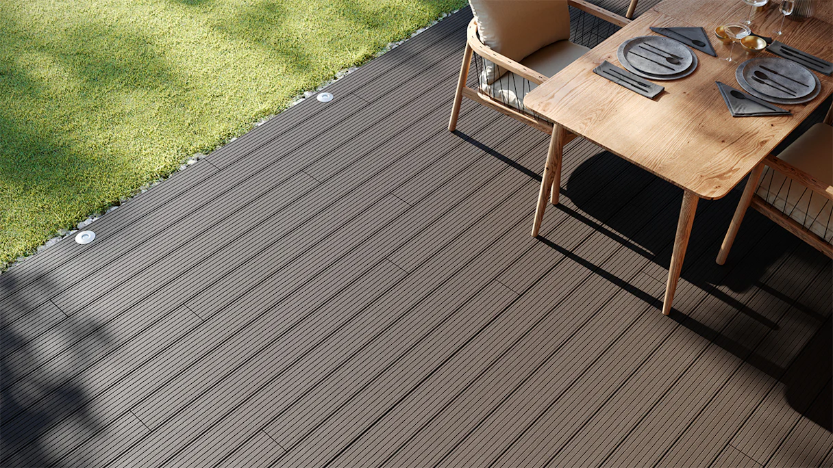 planeo LightWood WPC-Terrasse Komplett-Set Hohlkammerdiele 4.8m (12.96m²) - Hellgrau gerillt/genutet