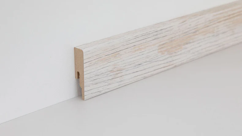 Wineo Fußleiste Malmoe Pine 16 x 60 x 2380 mm (F34020UY60)
