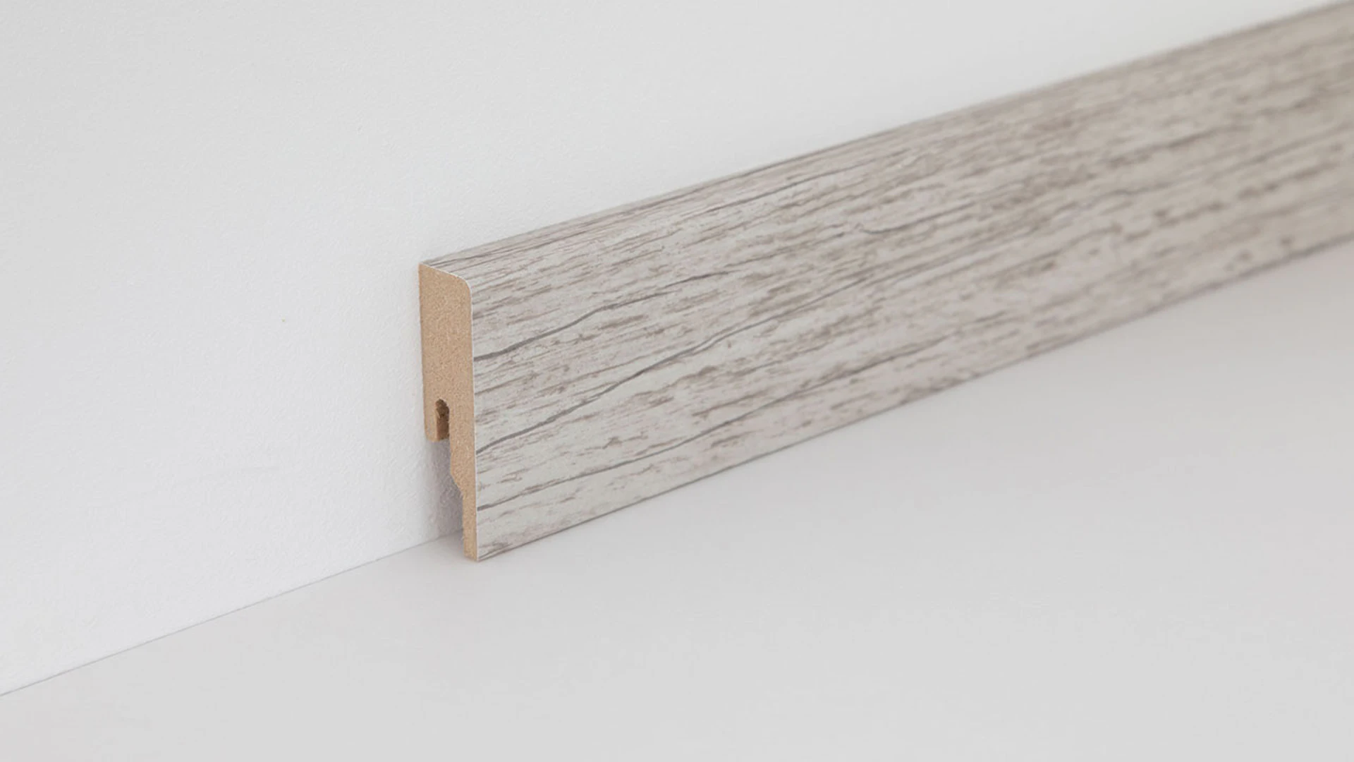 Wineo Fußleiste Lumber White 16 x 60 x 2380 mm (F36004UY60)
