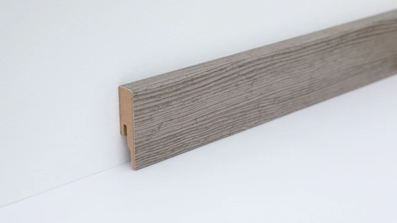 Wineo Fußleiste Toscany Pine Grey 16 x 60 x 2380 mm (F58014UY60)