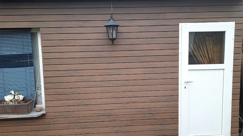 planeo Fassado - WPC Rhombusleiste MASSIV Fassadenverkleidung Braun 4m | 5m | 6m