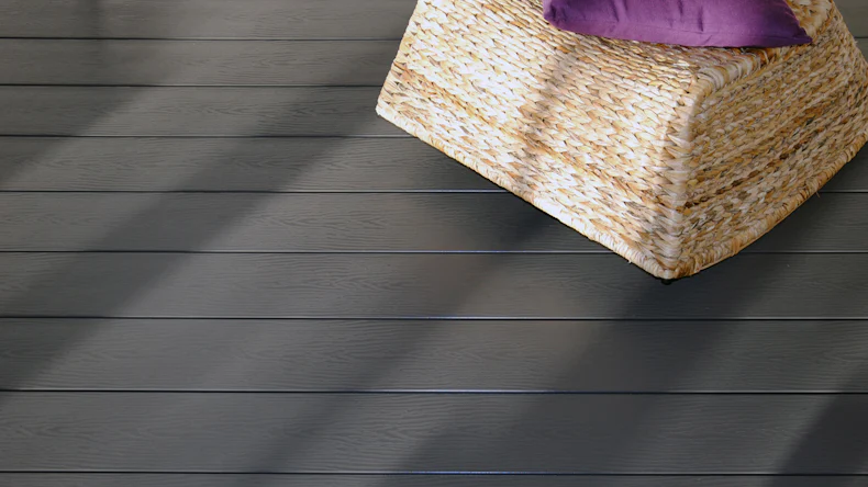 planeo WPC - decking solido grigio-marrone in rilievo/scanalato - da 1m a 6m