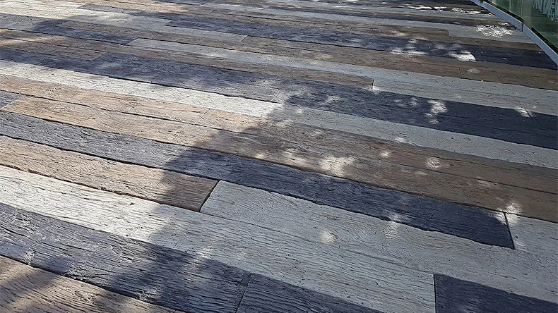 planeo Antica PureBoard Terrassendiele Massiv - Black Oak 3.6m strukturiert