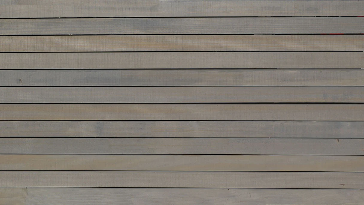 planeo façade en bois bande losange sapin argenté basalte prégris SV 21x65