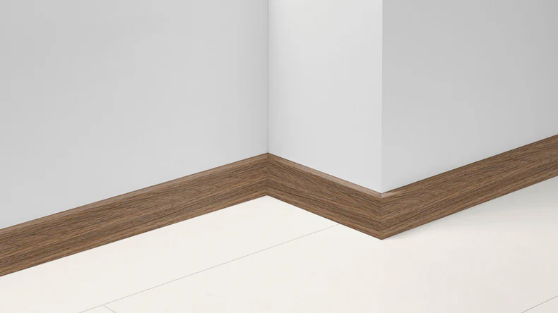 Parador Sockelleisten SL 18 - 16,5x70mm - Eiche dunkel-gekälkt Dekor (1745314)