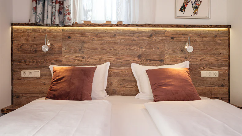 Egger Design Wandpaneele - DecoWall Namur Fichte Natur 1250 x 660 x 12 mm