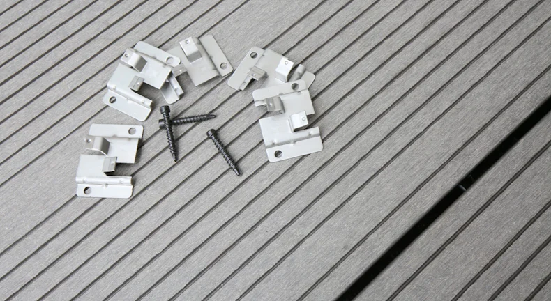 planeo Edelstahl-Terrassenclip WPC-Profi 4mm Fuge - 100 St. inkl. Schrauben