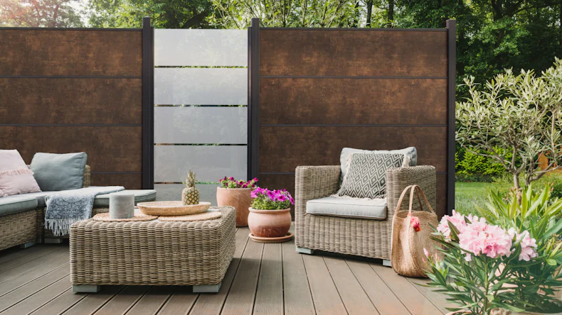 planeo Gardence Resistant - HPL-Steckzaun Waagerecht Rostoptik 180 x 180 cm