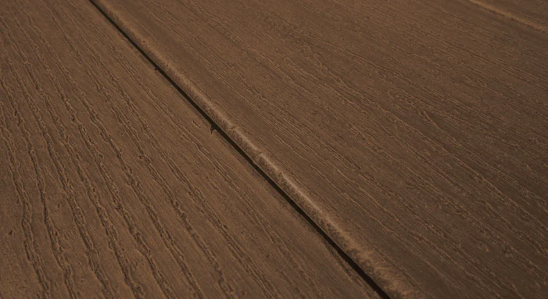 Komplett-Set TitanWood 4m Massivdiele Holzstruktur dunkelbraun 8.2m² inkl. Alu-UK