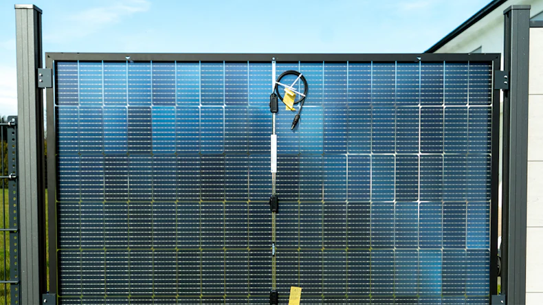 planeo Solarzaun Komplett Set Querformat 1813 mm Höhe x 3730 mm Breite Anthrazitgrau zum Einbetonieren