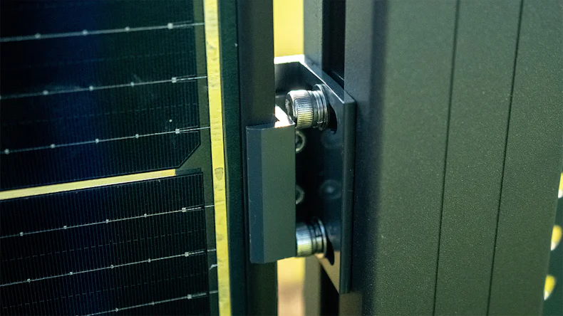 planeo Solarzaun Komplett Set Querformat 1813 mm Höhe x 3730 mm Breite Anthrazitgrau zum Einbetonieren