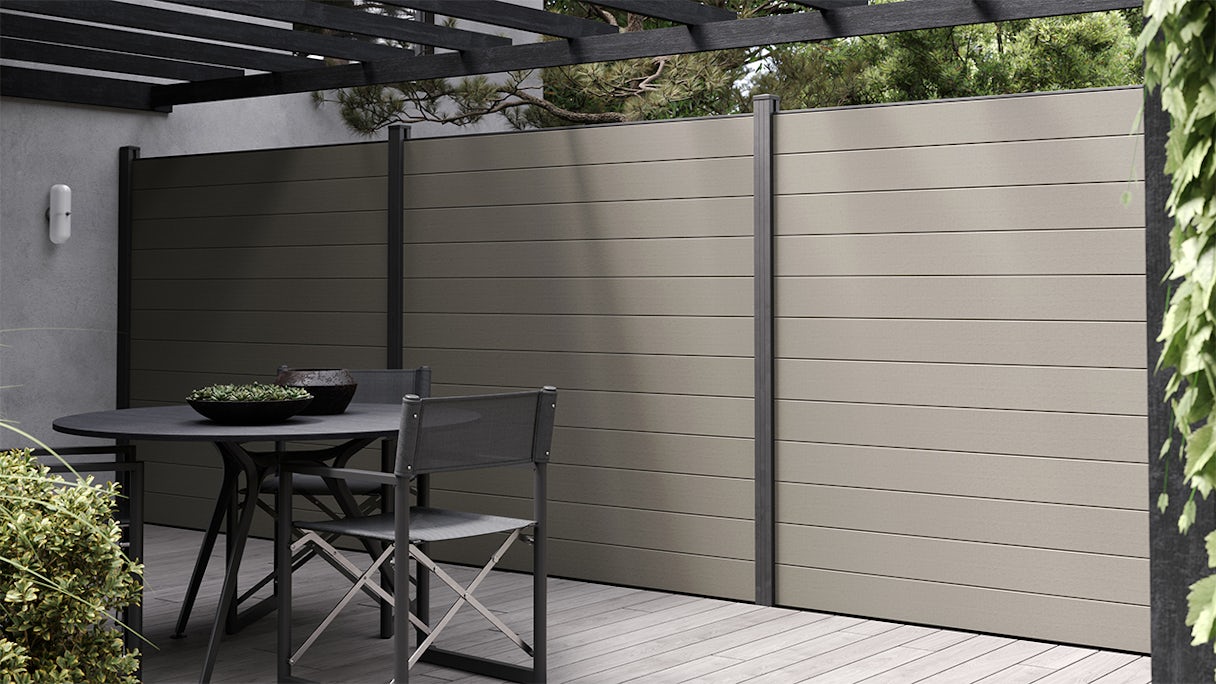 Clôture planeo Gardence WPC - Grey insert design au choix 180 x 180 cm