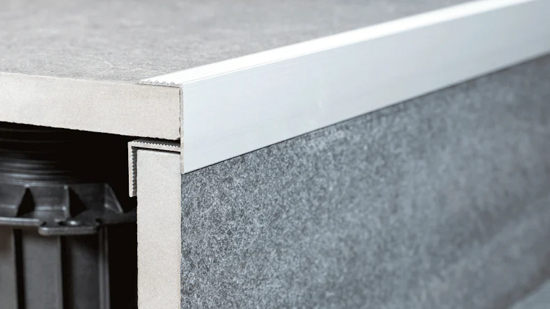 profilo perimetrale e terminale del decking planeo 23-26 mm