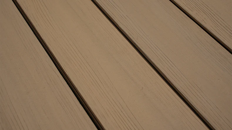 planeo Elegant BPC Terrassendiele - Pro 3D Massivdiele Sinaieiche Holzstruktur