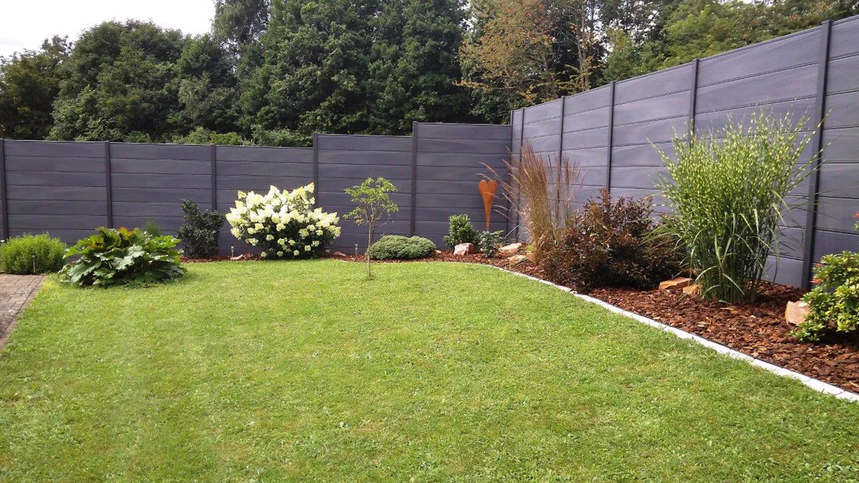 planeo Solid Grande - garden fence premium stone grey co-ex