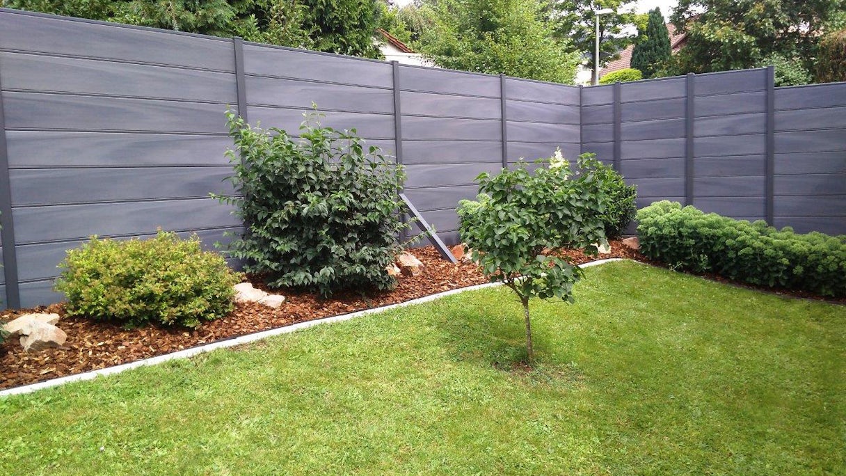 planeo Solid Grande - recinzione da giardino premium stone grey coex