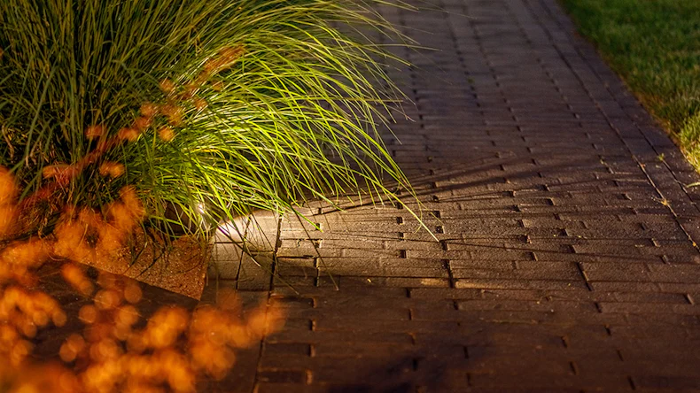 planeo Éclairage de jardin 12V - Applique murale et lampe de sol à LED Tiga DL - 5W - 75 lumens