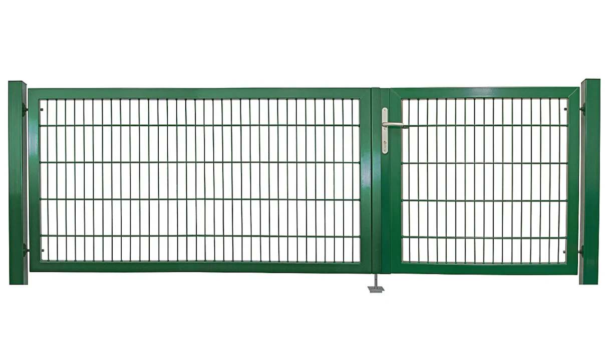 planeo universal door heavy 2-leaf asymmetric moss green H 1400 x W 2200 incl. gateposts